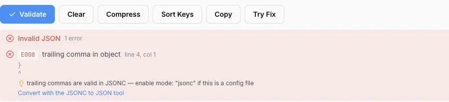 JSONLint validation result showing E008 trailing comma in object at line 4 column 1